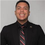 Profesor de musica, especializado en bailes latinos, con pedagogía y pues buen trato para personas mayores y jovenes